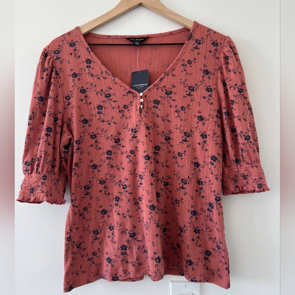 NWT | Lucky Brand Floral Knit Blouse with Ruffle Detail, Size: M